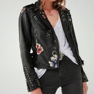 ✨Urban Outfitters leather jacket✨